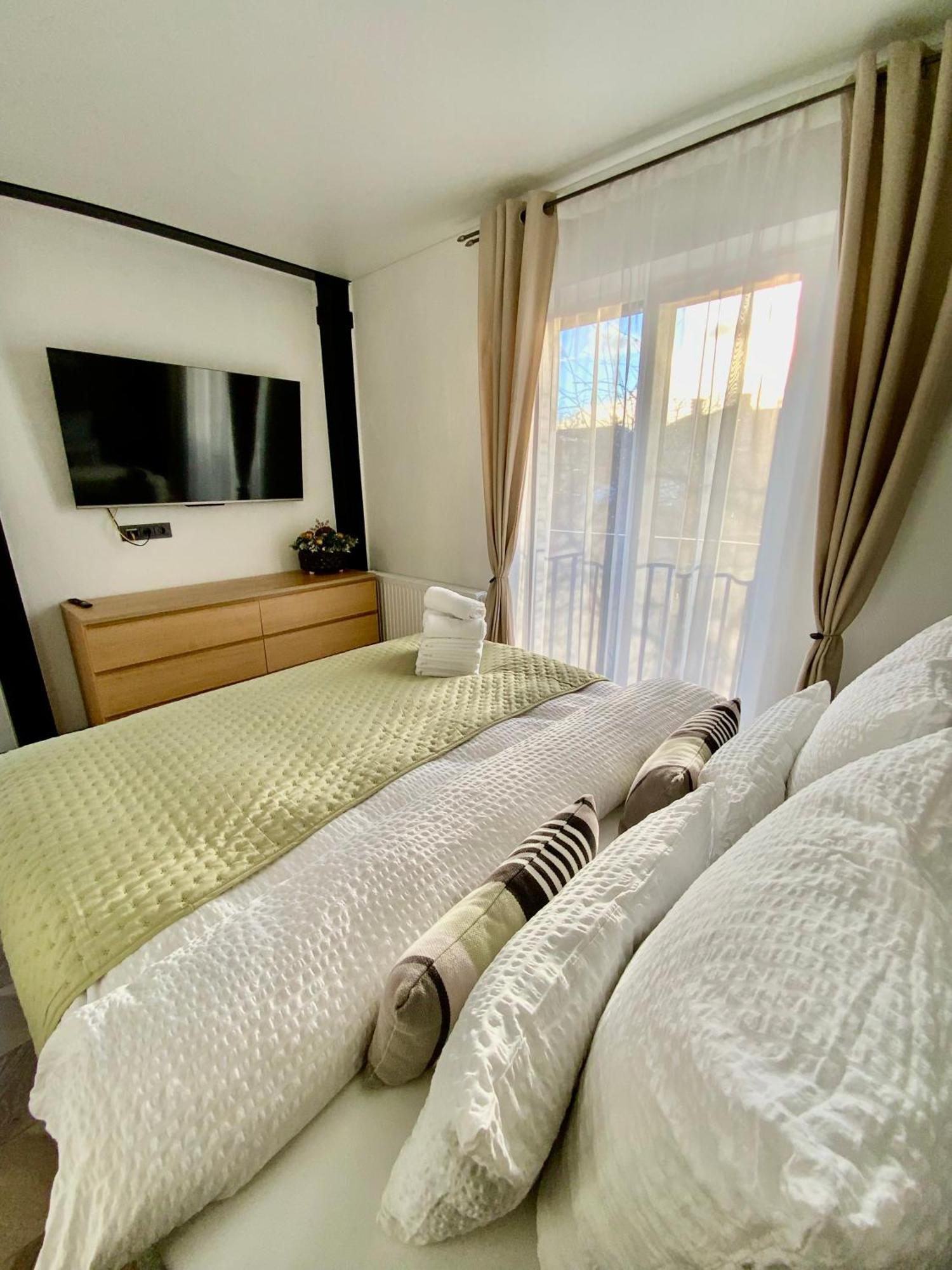 Salt Garden Superior Double Rooms 德拉肯恩凯 外观 照片