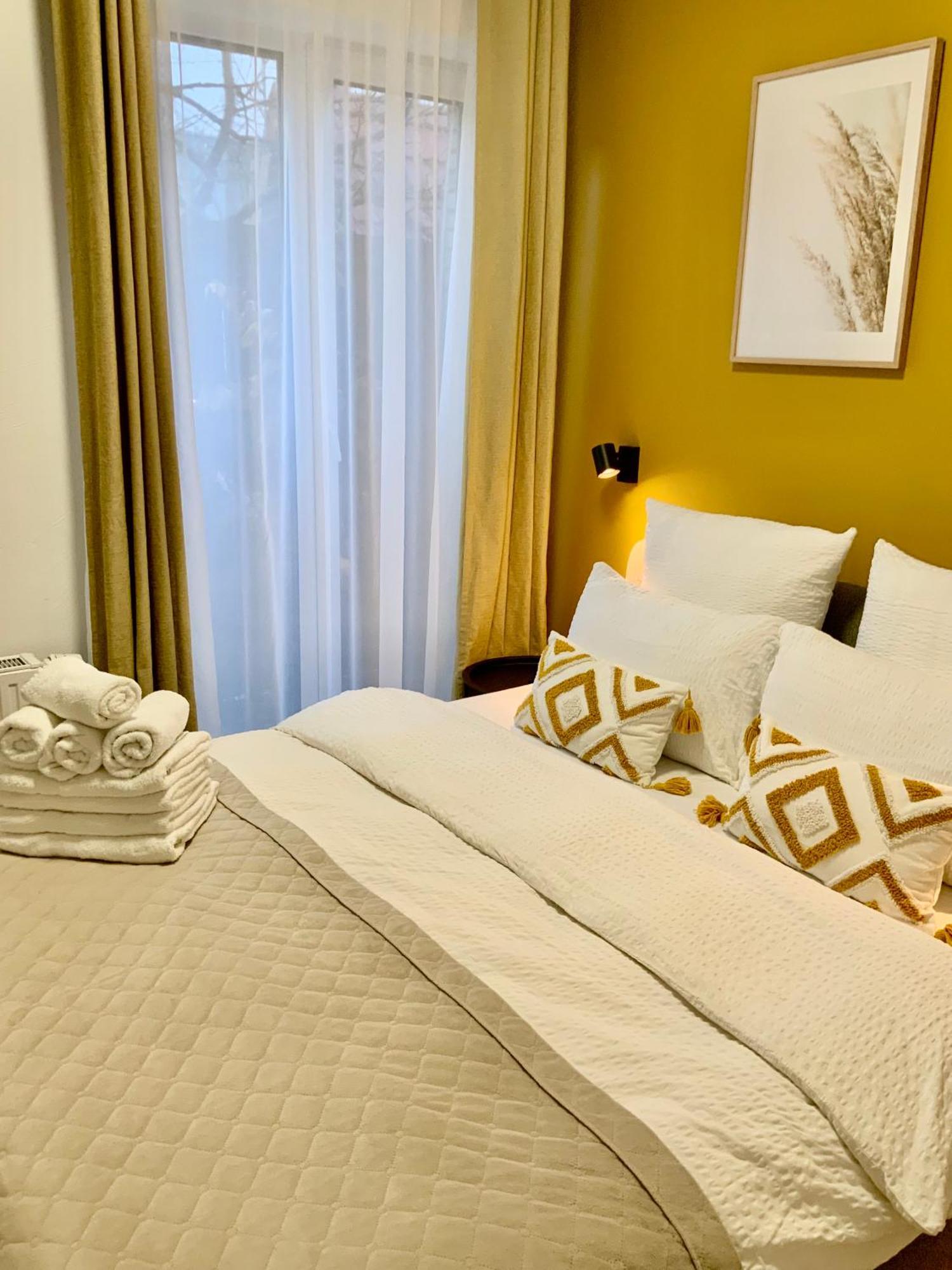 Salt Garden Superior Double Rooms 德拉肯恩凯 外观 照片